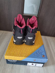 Veekindlad saapad s.32 (3 foto / 5)