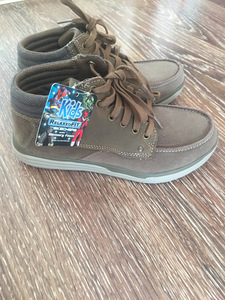 Uus! saapad Skechers, s.33 (2 foto / 3)
