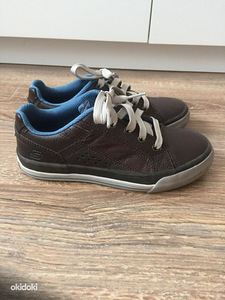 Nagu uus Skechers tossud, 32 (1 foto / 3)