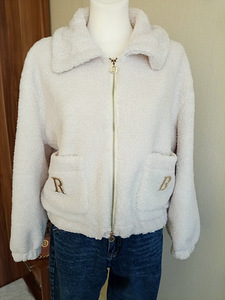 Куртки Roberta Biagi (3 фото из 7)