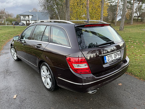 Mercedes-Benz C 220 Avantgarde (7 foto / 15)