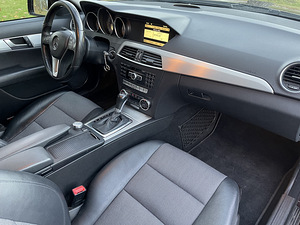 Mercedes-Benz C 220 Avantgarde (14 foto / 15)