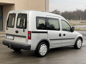 Opel Combo Tour 1.7 CDTI (4 фото из 15)