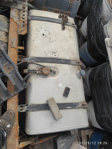 SCANIA 124 R420 FOR PARTS (3 foto / 6)
