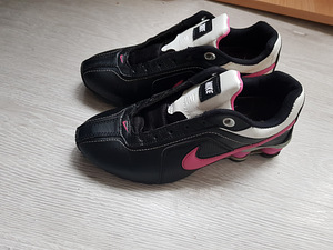 Nike Shox 40 (3 фото из 3)