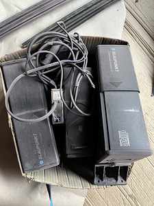 Blaupunkt CD-boxid ja kaabeldus (1 foto / 1)