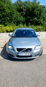 Продажа автомобиля (4 фото из 4)