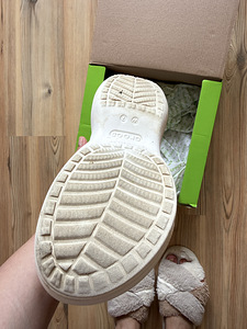 Crocs (5 фото из 8)
