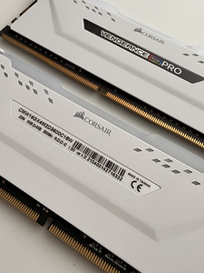 CORSAIR VENGEANCE RGB PRO 16Gb DDR4 3600MHz (8 foto / 8)