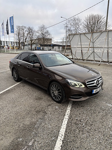 Mercedes 4matic E350 (2 foto / 9)