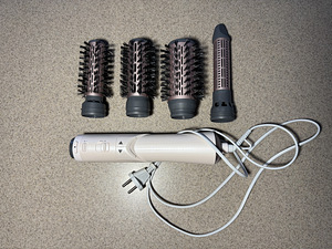 Philips Air Styler 7000 — ideaalne abiline soengute tegemiseks! (1 foto / 9)