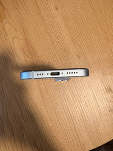 iPhone 15 128gb (3 foto / 6)
