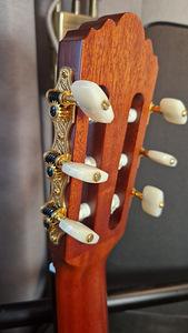 Yamaha GC12C Grand Concert klassikaline kitarr (7 foto / 10)