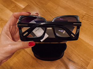 Tom Ford Katrine sunglasses, black (2 foto / 3)