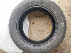 215 60 R17 (6 foto / 6)