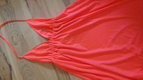 Ярко оранжевое платье, размер M