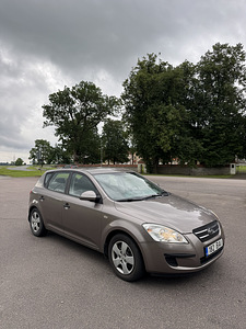 Kia ceed 1.4 80kw (1 foto / 8)