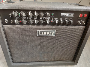 Laney IRONHEART IRT30-112 võim (8 foto / 10)