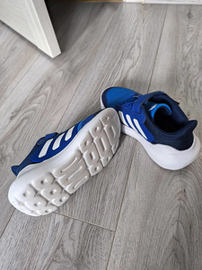 Adidas tossud 35 suurus (2 foto / 4)