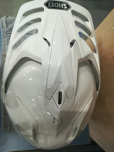 Shoei Hornet ADV (4 foto / 4)