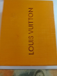 Louis Vuitton nahka lompakko omassa laatikossa (2 valokuva sivusta 9)