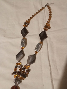 VINTAGE KAULAKORU LASI HELMILLÄ (1 valokuva sivusta 2)