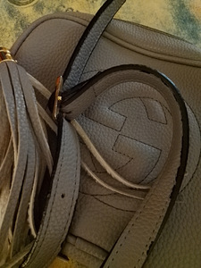 Gucci hopean värinen ilta laukku (3 valokuva sivusta 7)