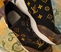 Louis Vuitton nahka kangas kengät