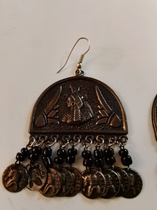 Afrikka naisen kasvot korvakorut kuparia (2 valokuva sivusta 4)