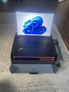 ASUS ROG STRIX SCAR // RTX 4080 12GB // i9-13980hx (1 foto / 2)