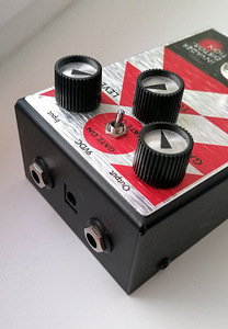 Maestro Invader Distortion (3 foto / 5)