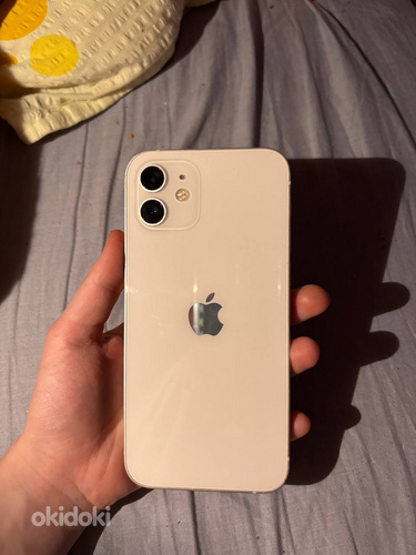 iPhone 12