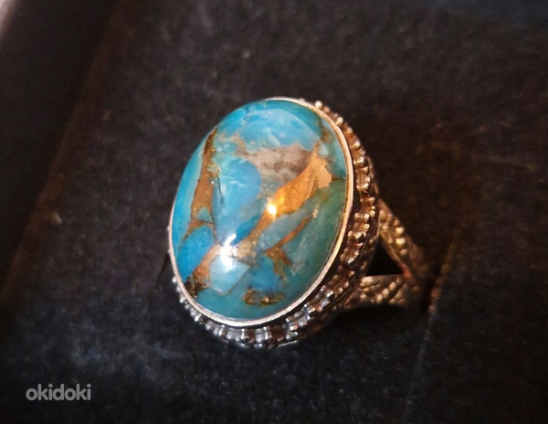 Кольцо из серебра 925 с медно-бирюзовым камнем