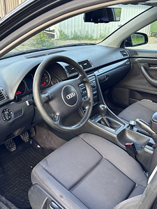 Audi A4 B6 2001 2.0 bensiin (5 foto / 6)