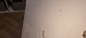 iPad Pro 12.9-inch (6th gen), 256 GB (9 foto / 9)