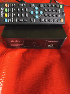 E-Star HD, T2 цифровой ресивер (1 фото из 3)