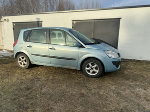 Renault Scenic 1.5 63kW (5 foto / 10)