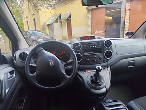 Citroen Berlingo XTR (7 foto / 8)