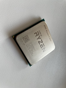 Ryzen 3 1200 + Amd wraith cooler (2 foto / 2)