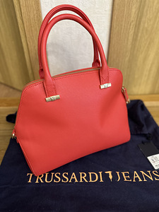 Trussardi jeans kott (5 foto / 5)