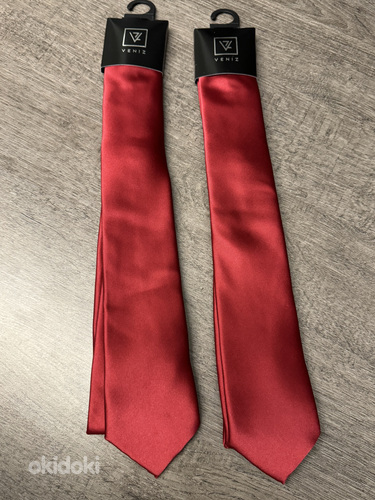 2 галстука (фото #1)