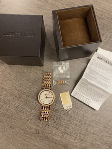 Часы Michael Kors (3 фото из 3)