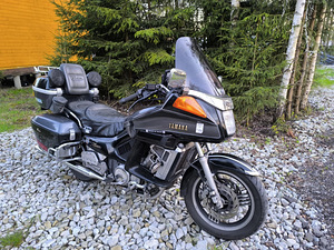 Yamaha ROYALE VENTURE XVZ1300TD (1 foto / 10)