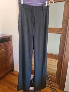 Max Mara püksid EU36 (1 foto / 2)