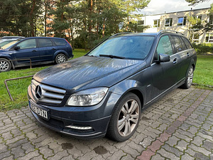 Mercedes Benz C200 (2 foto / 6)