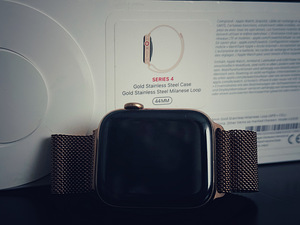Apple Watch (2 фото из 4)