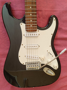 STRATOCASTER EKO S-300 (2 foto / 5)