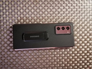 Samsung z fold 2 (3 foto / 3)