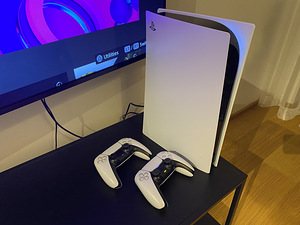 Playstation 5 Digital Edition (PS5) (1 foto / 3)
