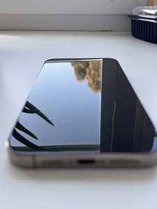 iPhone 16 pro max 256gb (4 фото из 4)